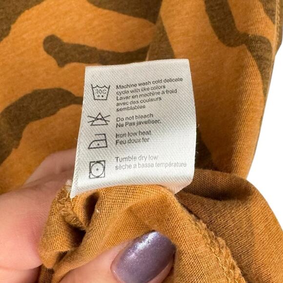 Chaser Anthropologie Orange Animal Print Cotton Cropped Sleeveless Top XS Light - Picture 6 of 9